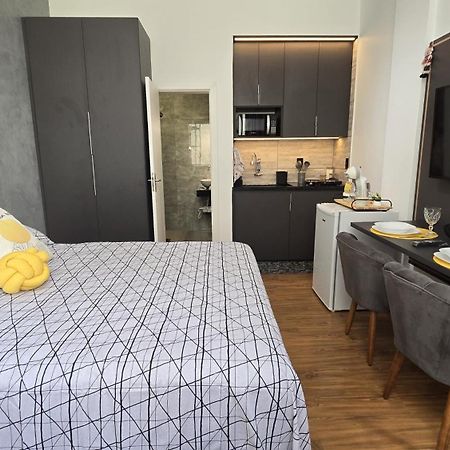 Loft Moderno E Aconchegante A Dois Passos Da Feirinha Do Alto! Apartment Teresopolis Exterior photo
